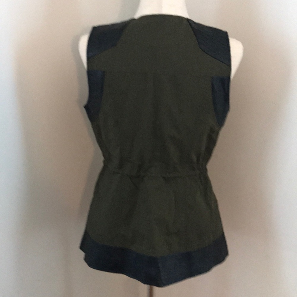 Guess vest - Picture 4 of 5
